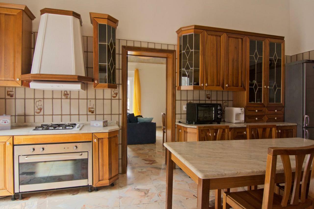 Apartamento Il Sole Azzurro Ct CTA Exterior foto